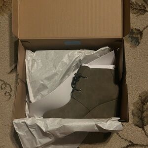 Toms womens dark taupe Colette Boots